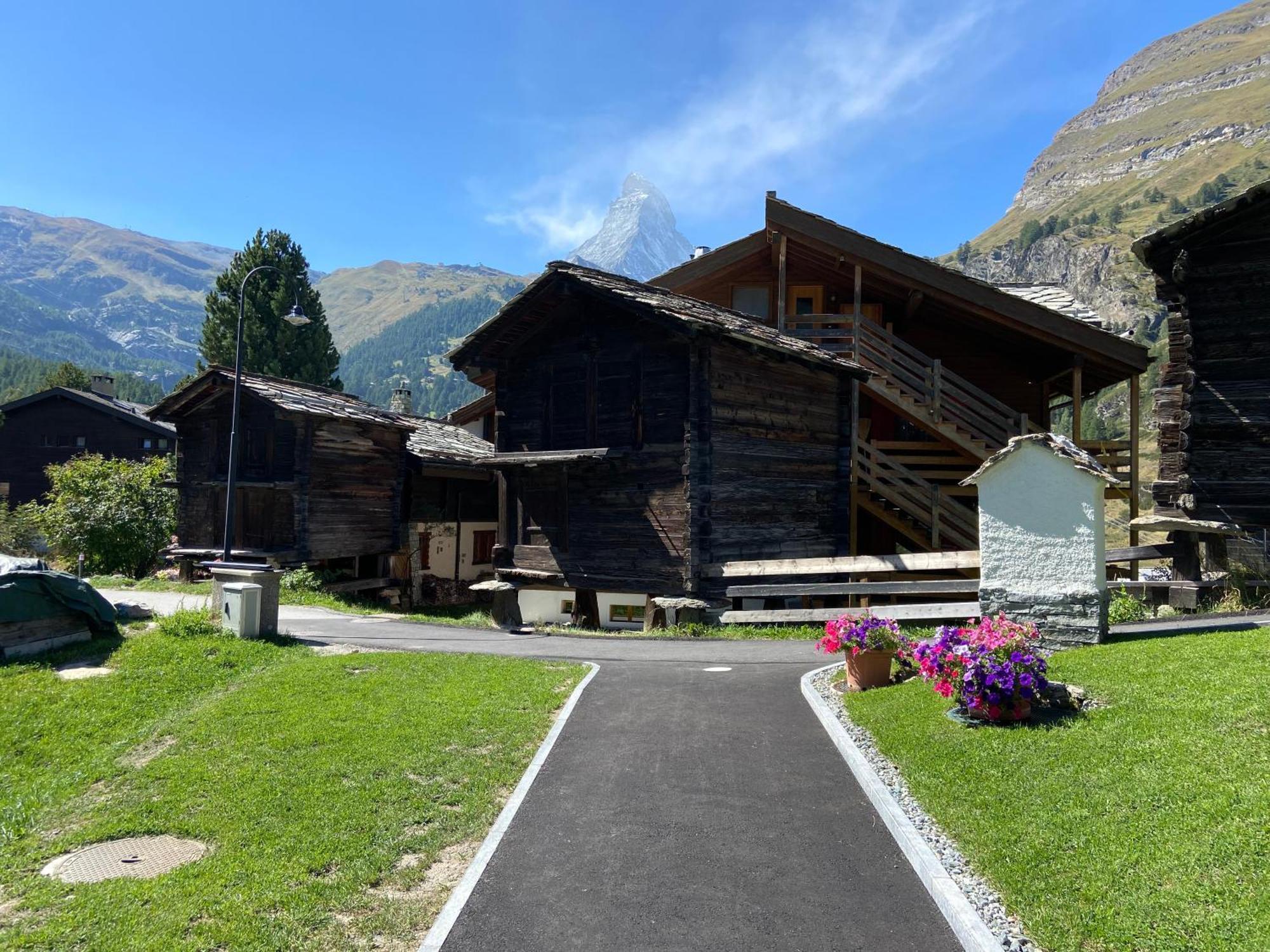 Chalet Coral Und Zermatter Stadel Екстер'єр фото